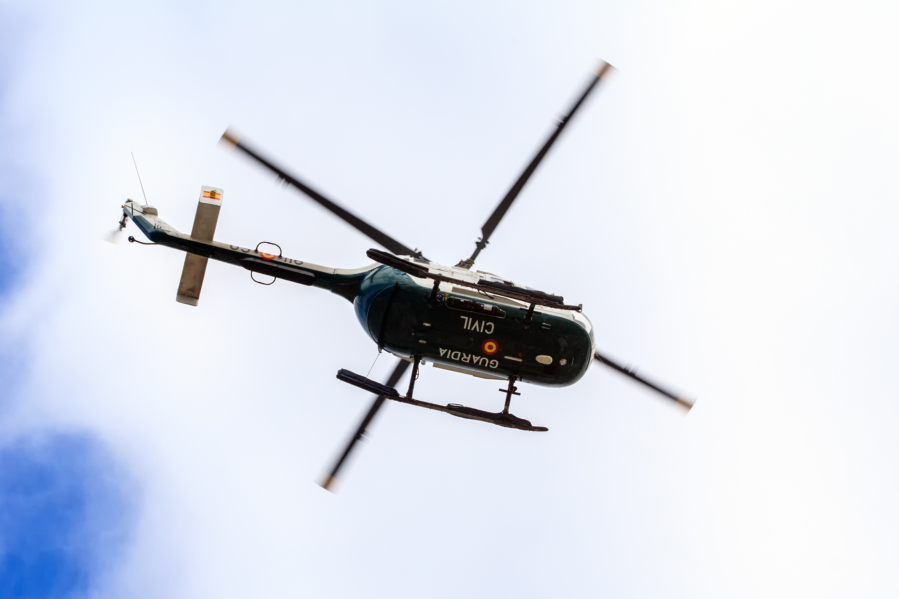 Ein Rettungshubschrauber der Guardia Civil