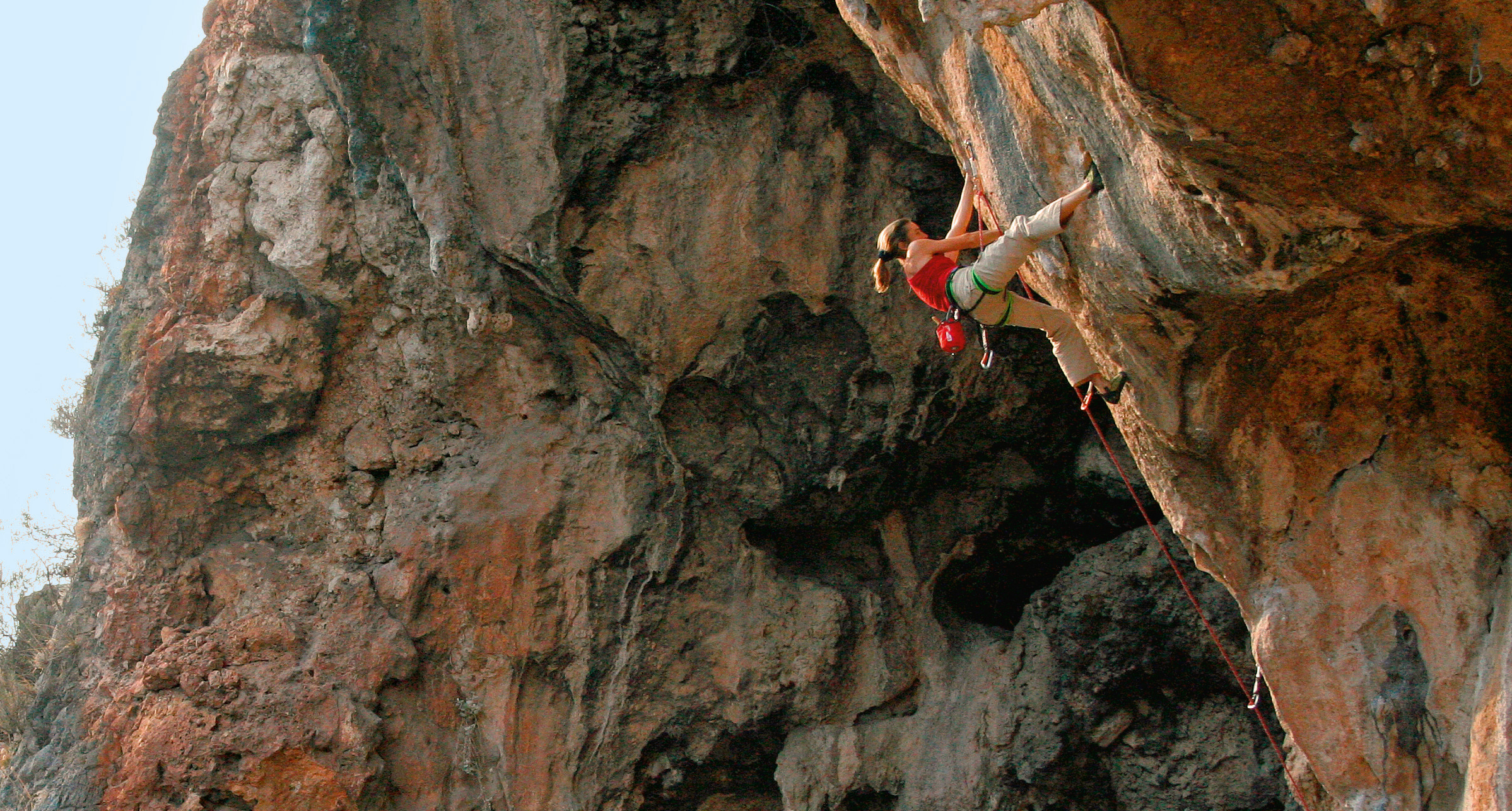 Die Cliffhanger – Sportklettern: Mit Tempo die Wand im Roccadion hoch