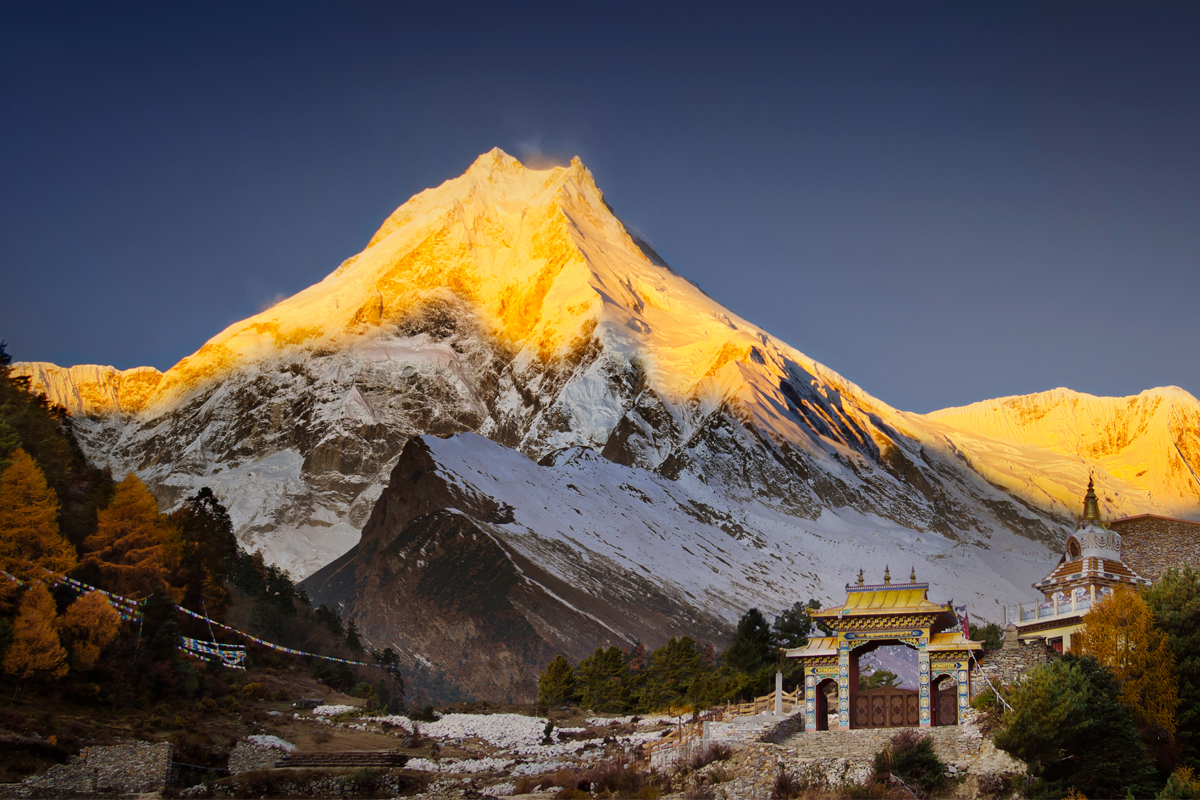 Panorama des Manaslu in Nepal