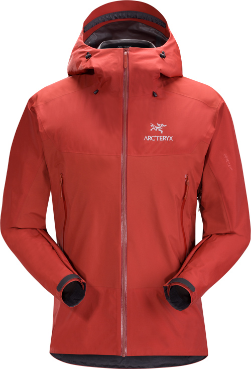 Im Bergsteiger Test: Arc’teryx Beta AR Jacket