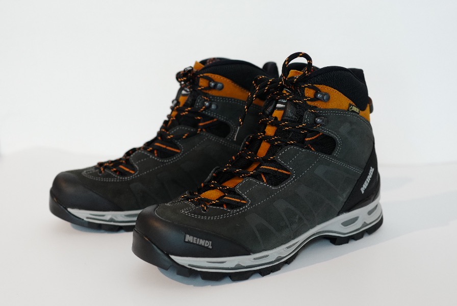 Im Bergsteiger Test 08/16: MEINDL Air Revolution Ultra