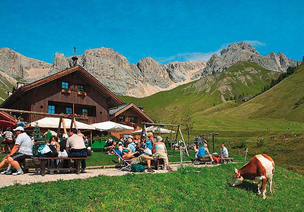 Die Fuciade Hütte verwöhnt ihre Gäste mit köstlichen regionalen Spezialitäten