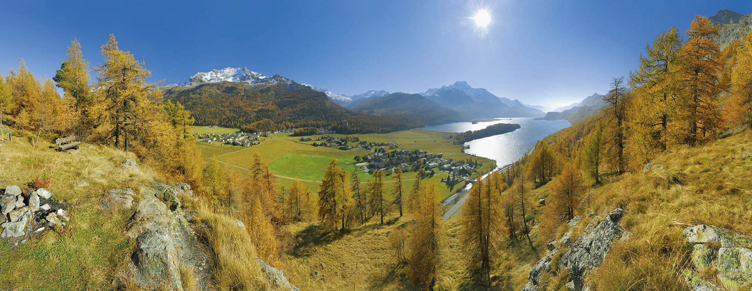 Herbststimmung über dem Silser See im Oberengadin