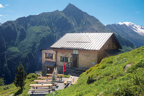Einladend: die Gamshütte im Zillertal