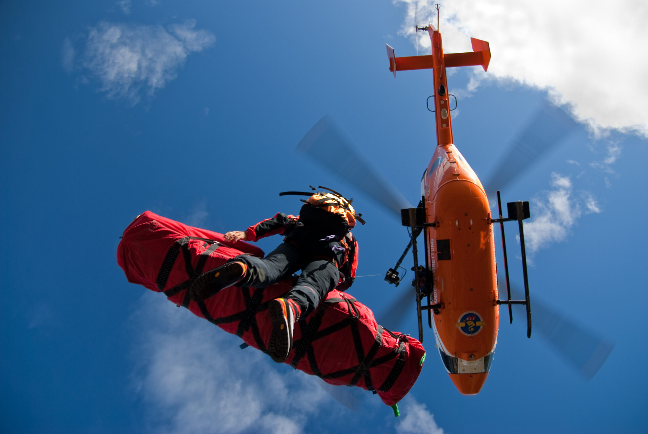 Ein verletzter Kletterer musste per Hubschrauber von der Gehrenspitze geholt werden. (Symboldbild)