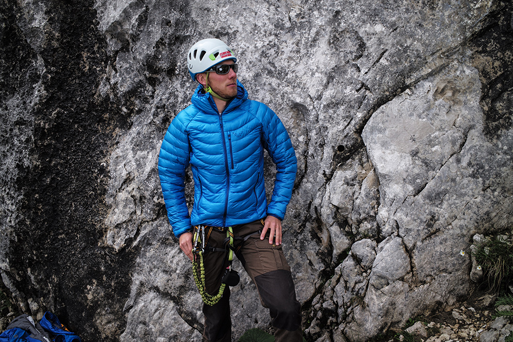 Im BERGSTEIGER Test 10/2015: DYNAFIT Down Hood Jacket