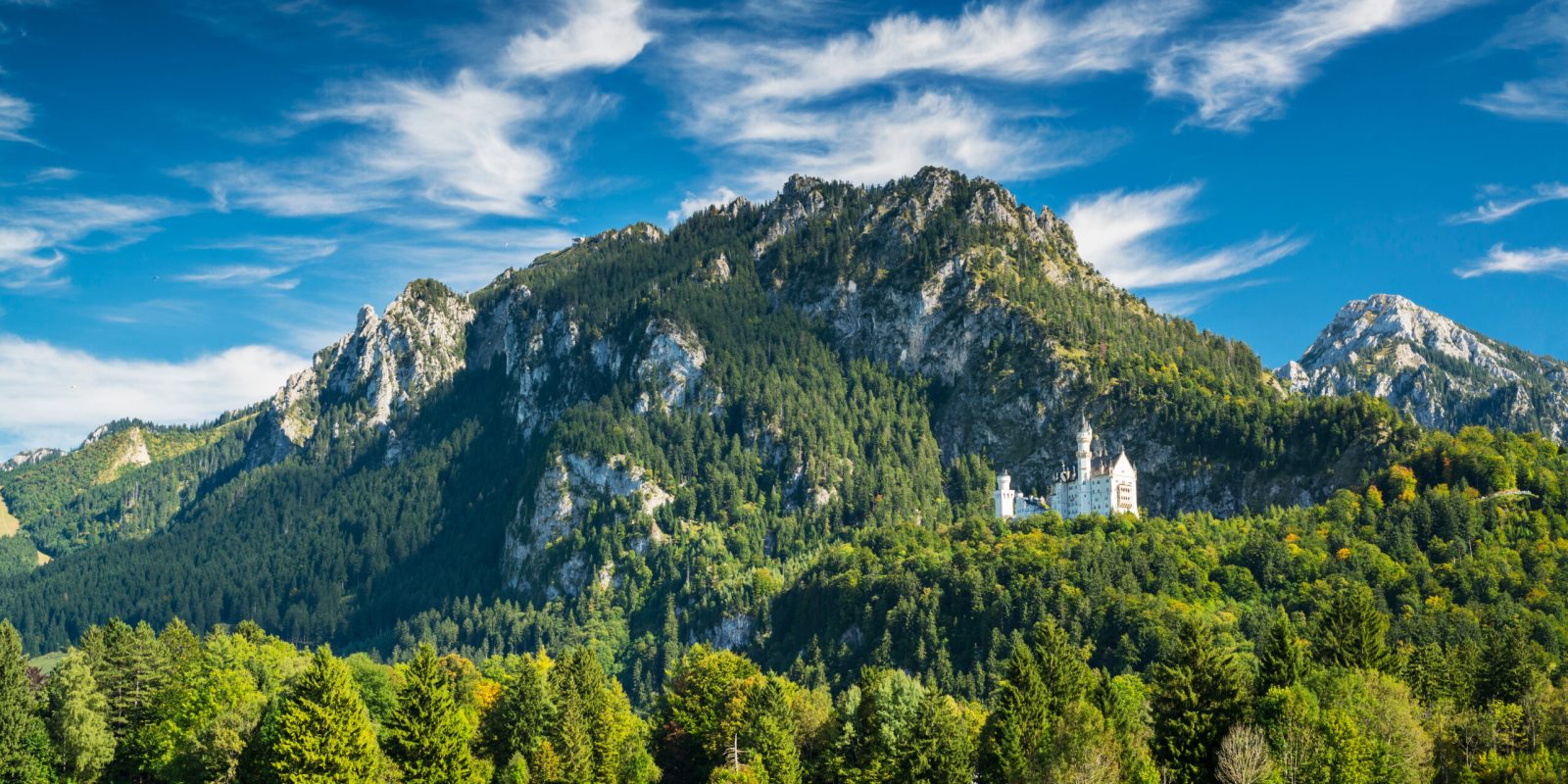 Am Tegelberg in der Nähe von Schloss Neuschwanstein ist eine Frau bei einem Bergunfall tödlich verunglückt.