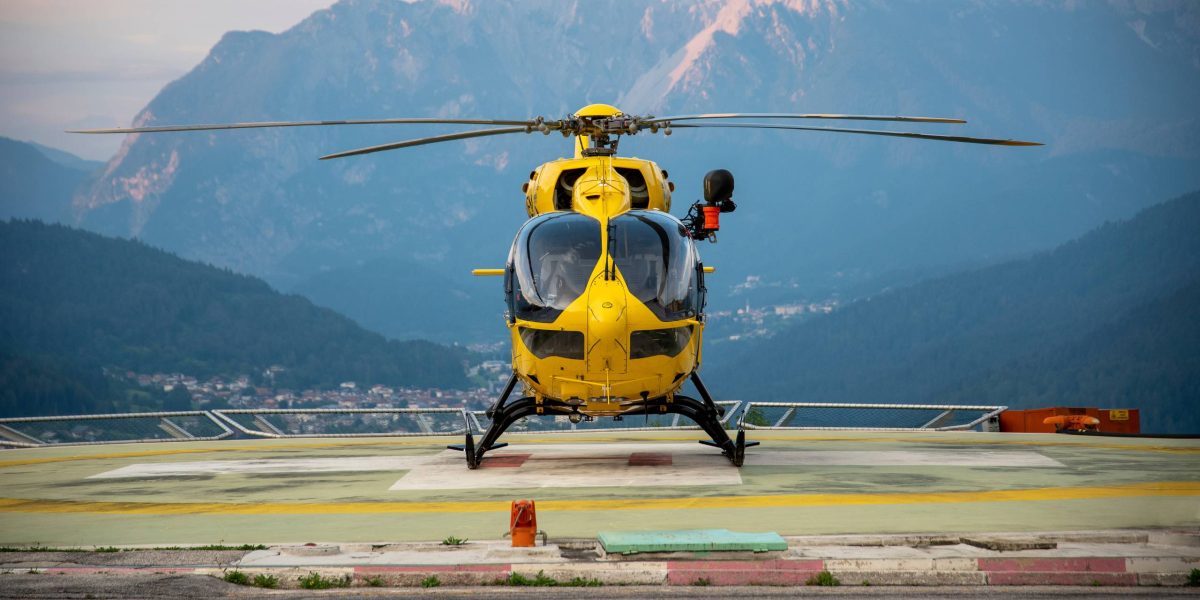 Bei der Rettungsaktion war auch ein Helikopter im Einsatz.