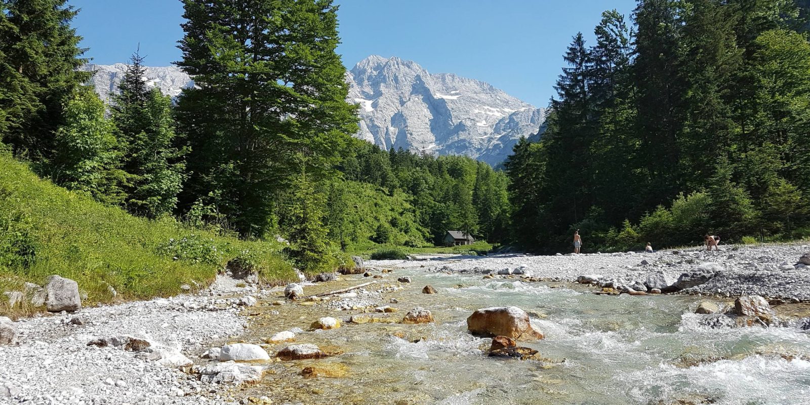 Suchaktion eines vermissten Bergsteigers in Grünau im Almtal (Symbolbild)