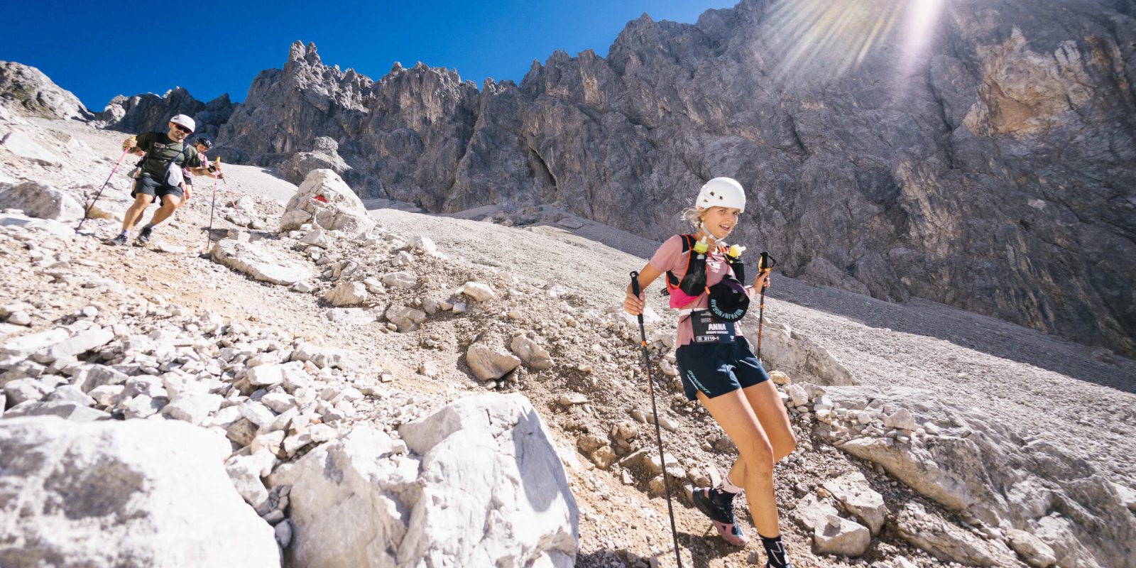 Klaus Fengler. Fast 1000 Läuferinnen und Läufer starten 2025 beim Transalpine Run.