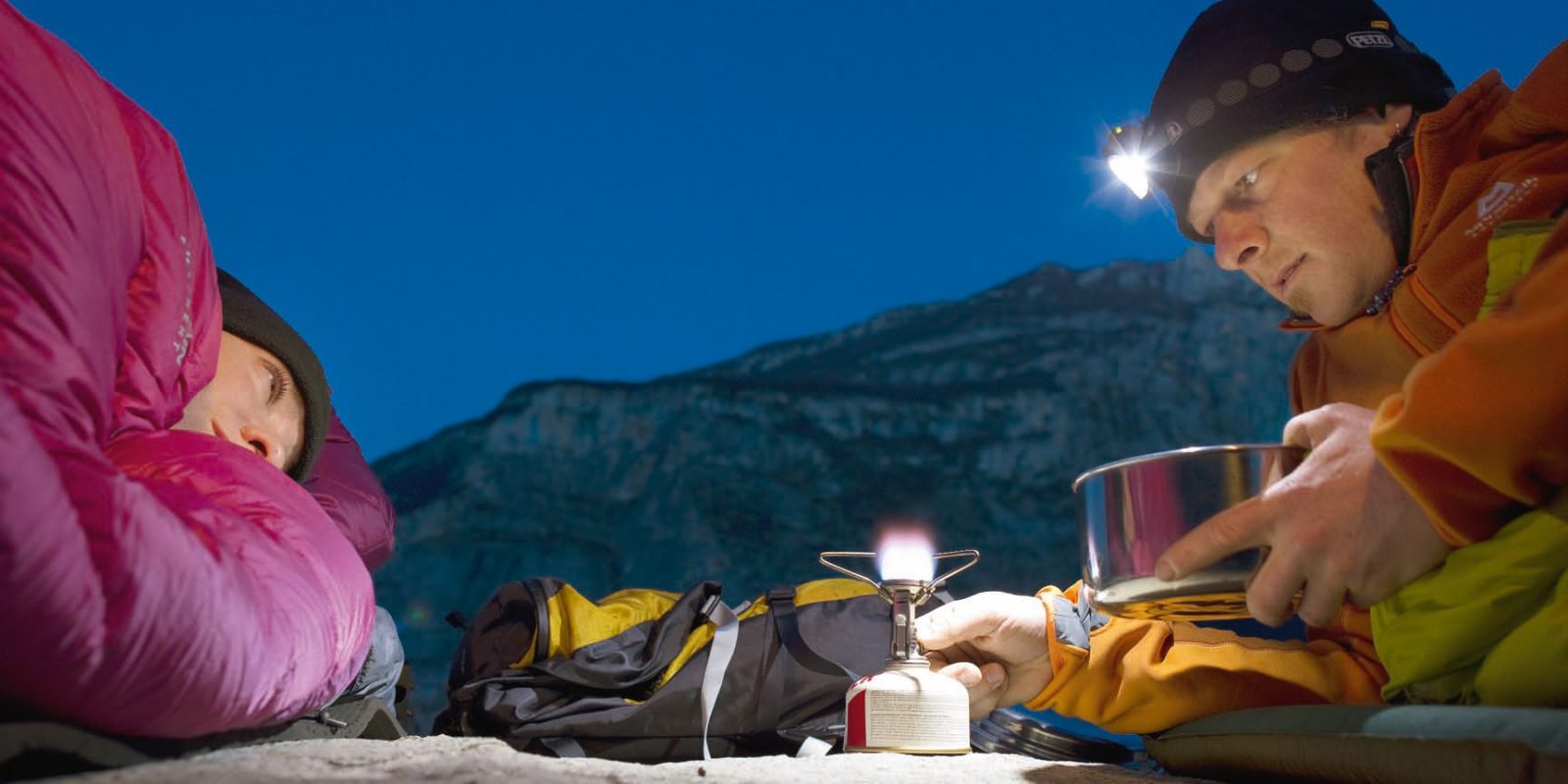 BERGSTEIGER testet Stirnlampen zum Wandern, Klettern und Campen