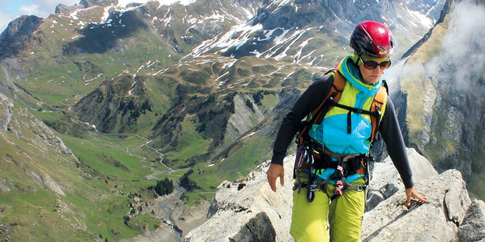 Immer am Grat entlang zum Gipfel der Plattnitzer Jochspitze; hinten der Spullersee