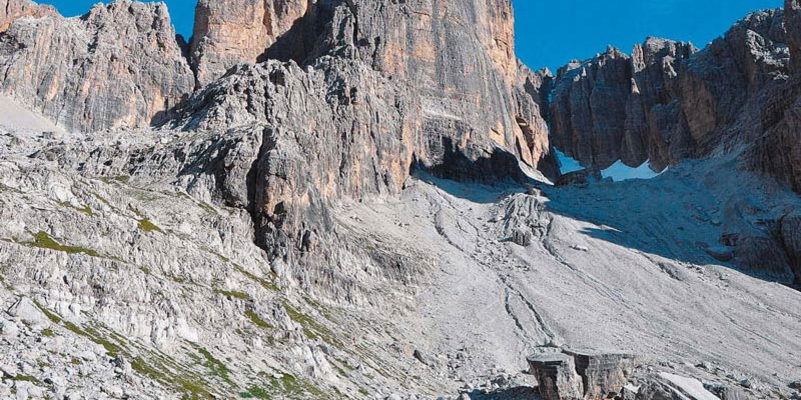 Anita und Roberto Cornella verwöhnen ihre Gäste im Rifugio Silvio Agostini mit Trentiner Schmankerl und geben Tipps für Trekking- und Klett ertouren.