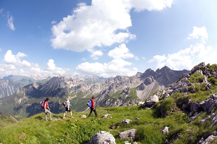 Gipfelsammeln an der Grenze: Von der Kanzelwand über die Hammerspitzen ins Wildental
